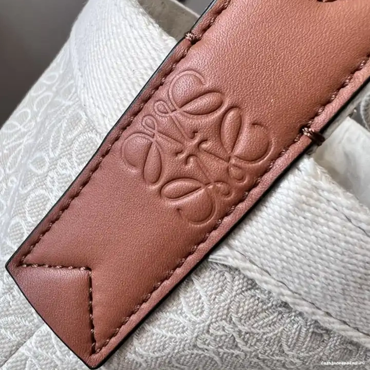 Fashionrepsfam ru 2210YA0047 Loewe Bag 0809